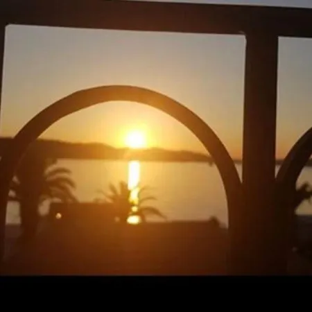 Apartman Affabilis Vip House *