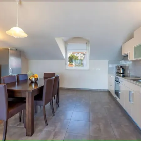 Affabilis Vip House Trogir